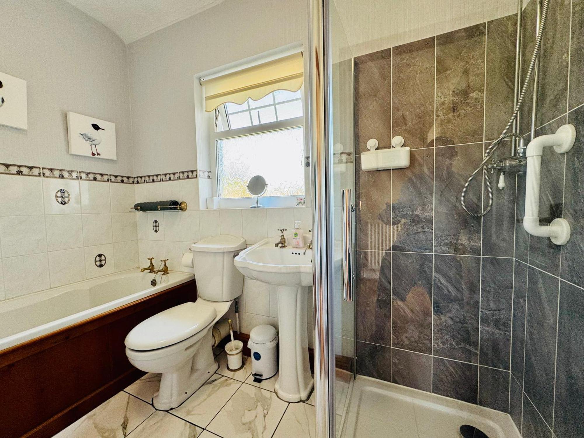 Holiday home Tirnant- 3 Bed - Ground Floor -dog Friendly *
