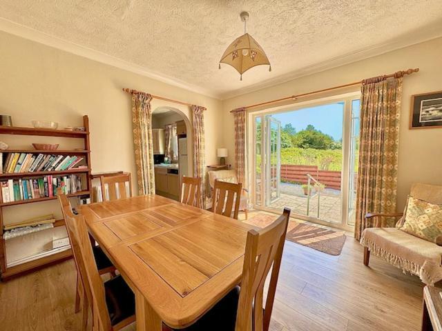 Tirnant- 3 Bed - Ground Floor -dog Friendly Trearddur